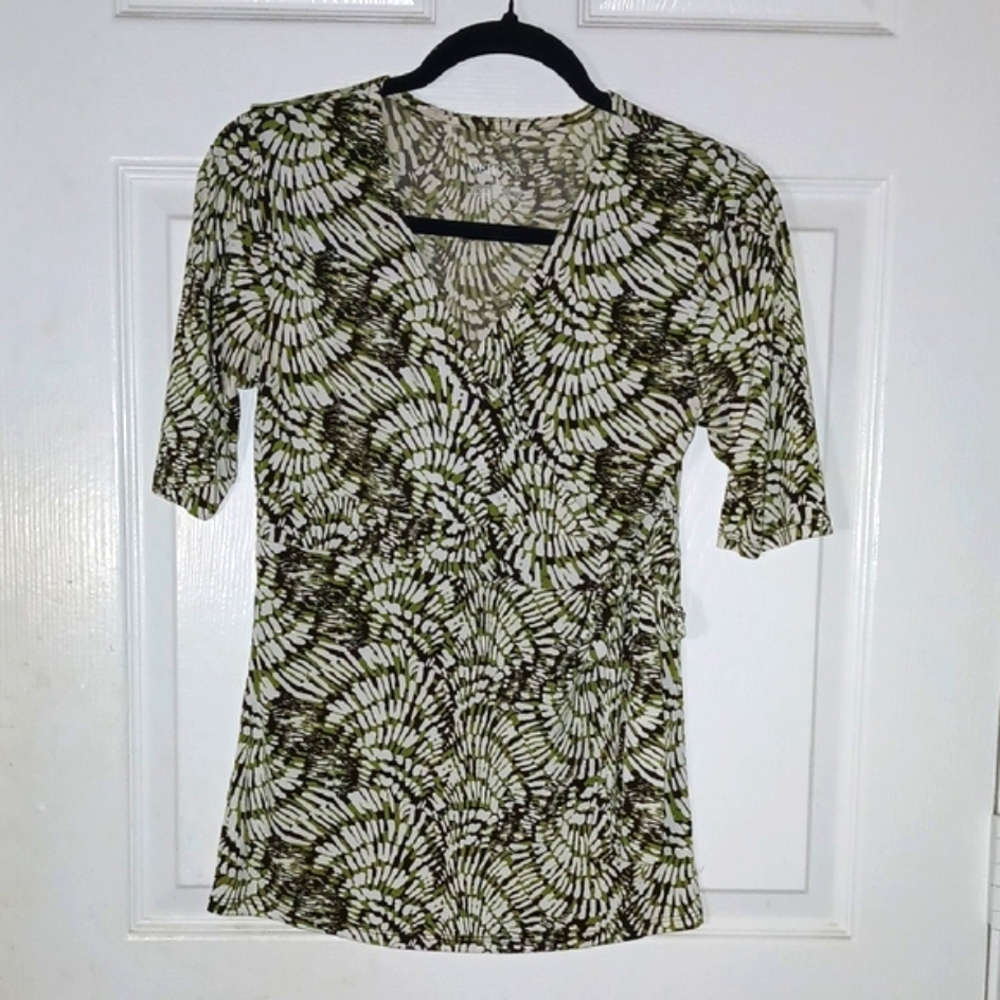Patterned Top - Picture 6 of 7